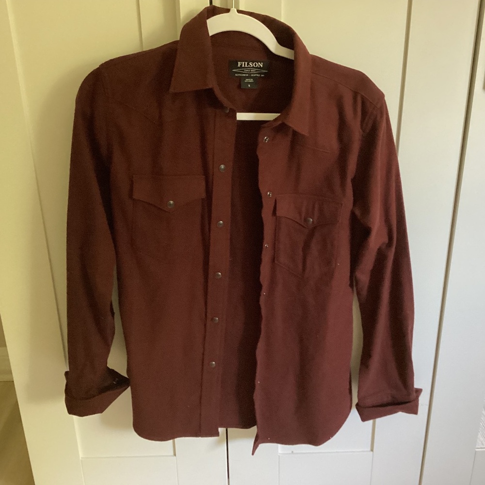 NWOT Women’s Small Filson Shirt